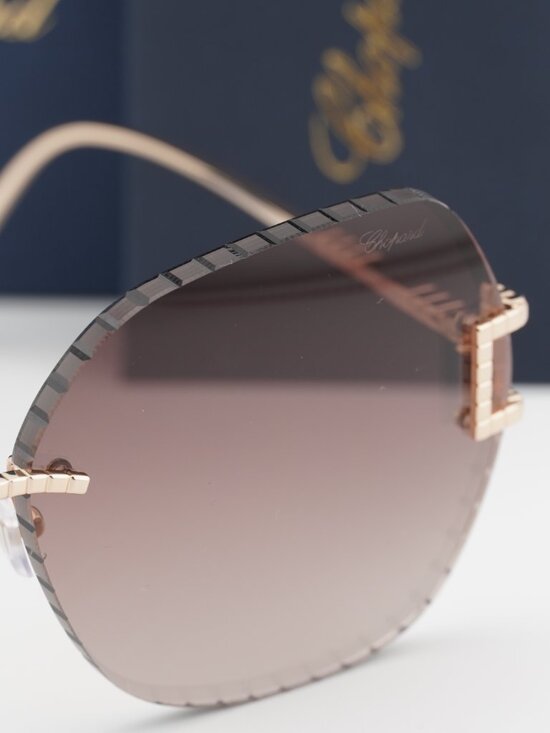 Chopard SCHG31M 300G Butterfly Sunglasses - Gold / Brown main image 9